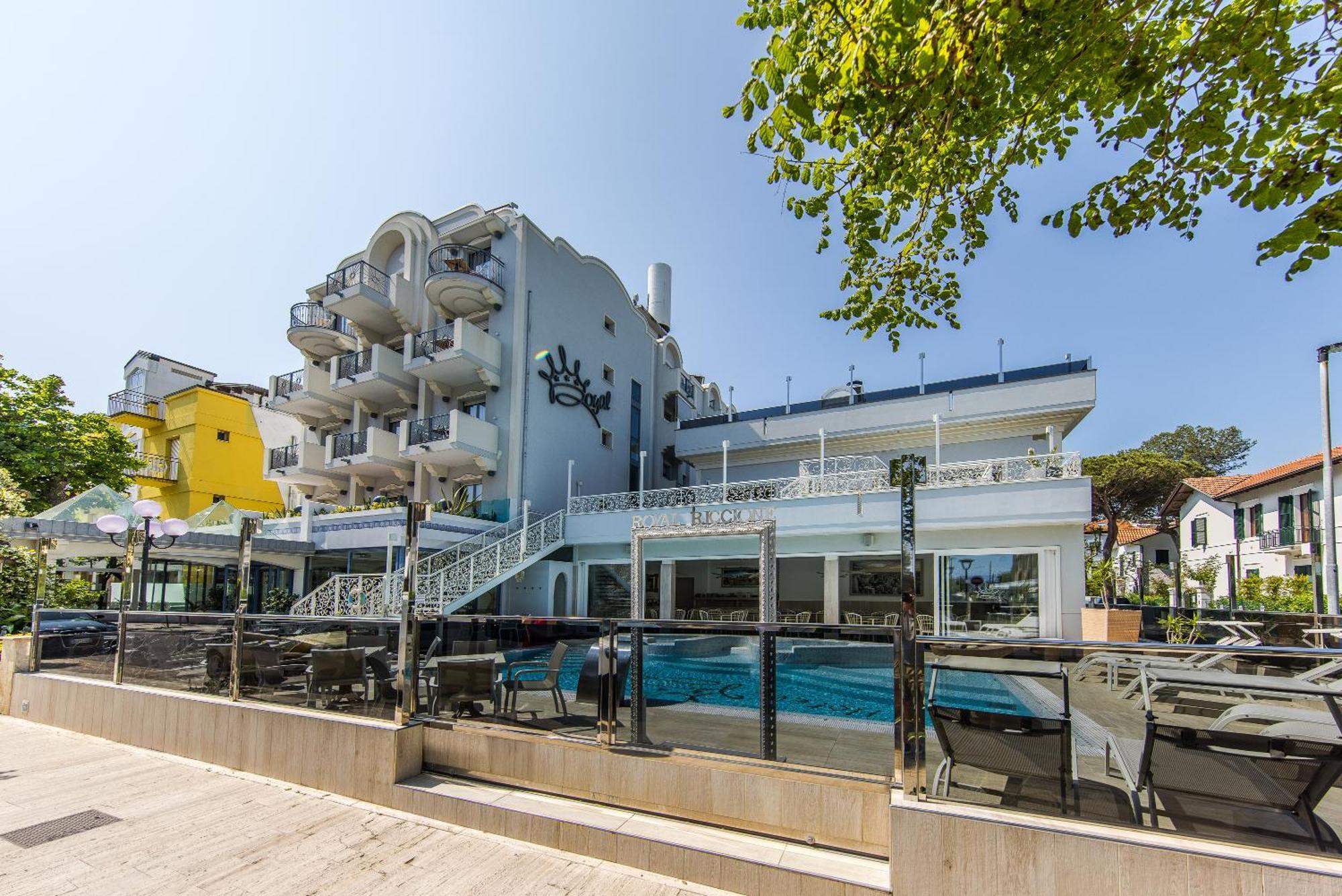 Royal Boutique Hotel Riccione Exteriör bild
