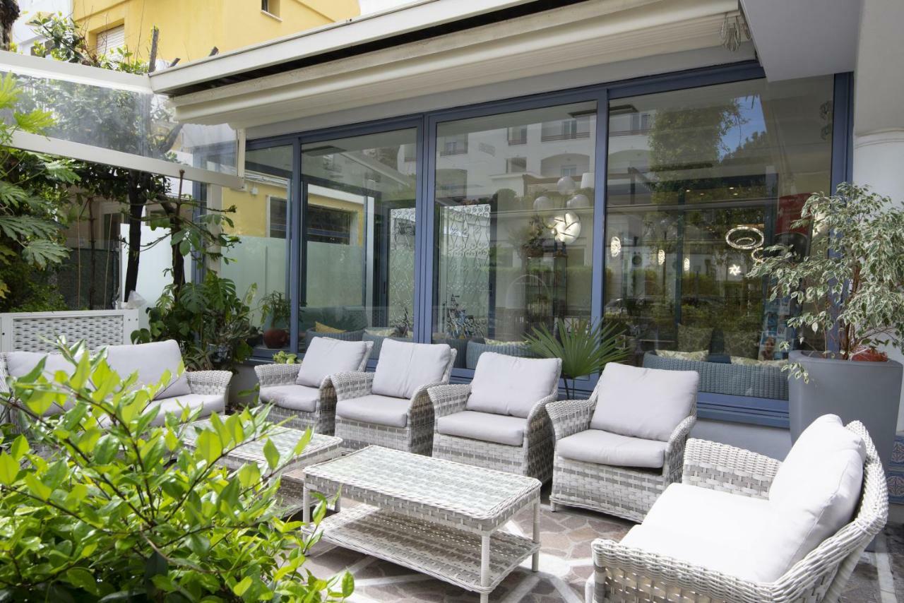 Royal Boutique Hotel Riccione Exteriör bild